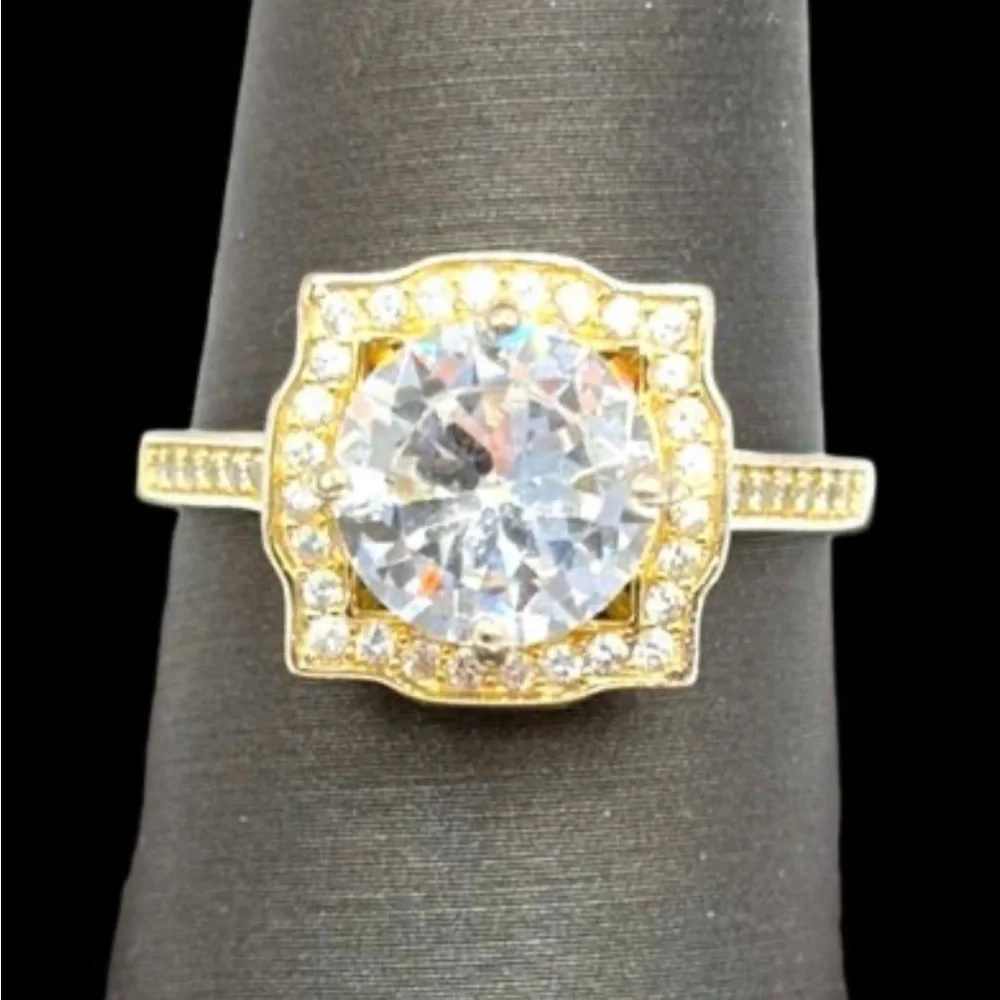 Vermeil Sterling Silver Round Cubic Zirconia Halo Ring | EUC Size 8.75